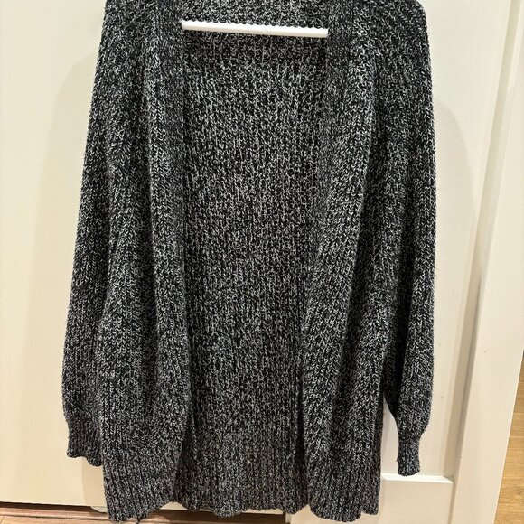 Zara Oversized Knit Cardigan - Picture 2 of 4